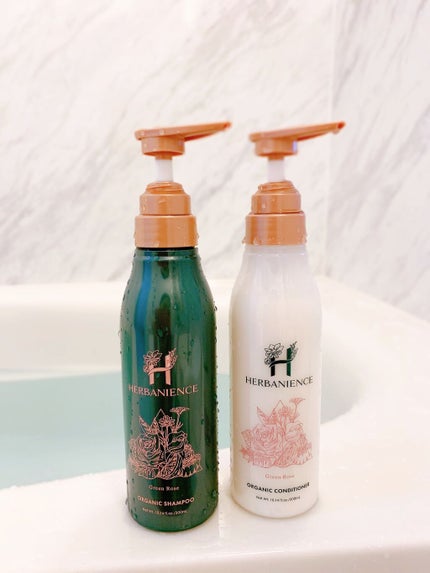 ハーバニエンス シャンプー・コンディショナー(グリーンローズ)/HERBANIENCE/市販シャンプーを使ったクチコミ(8枚目)
