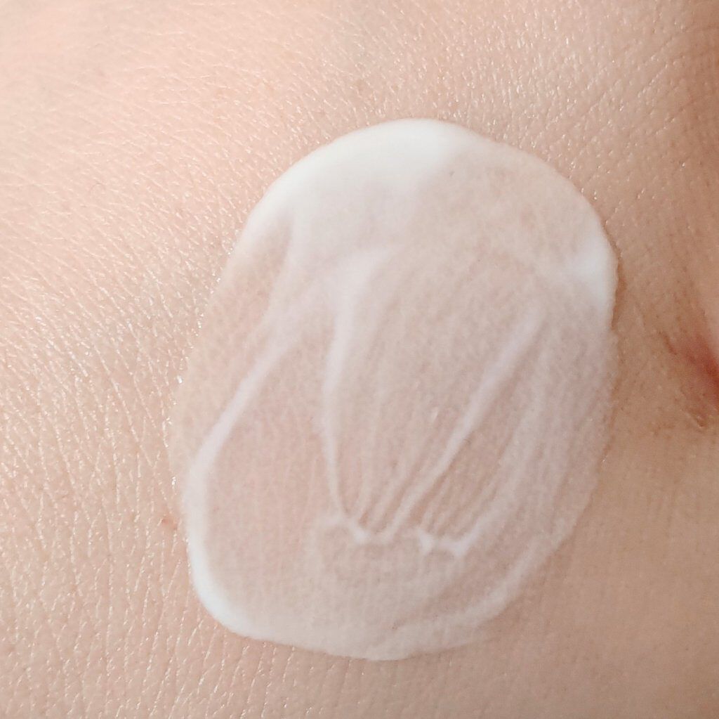 プロテクティブ UVエッセンス/excel/日焼け止めローションを使ったクチコミ（2枚目）