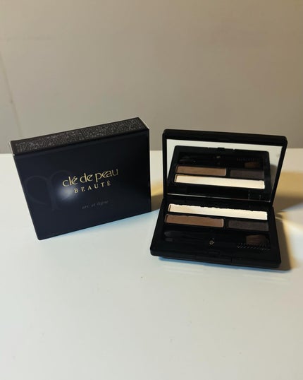 アークエリーニュ/クレ・ド・ポー ボーテ/パウダーアイブロウを使ったクチコミ(1枚目)