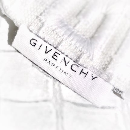 Eririnð¹ãã©ãã on LIPS ãGIVENCHYã®ããã«ãã£ã坿ãããâ¡4GããŽã®çœããŒãê€..ãïŒ4æç®ïŒ