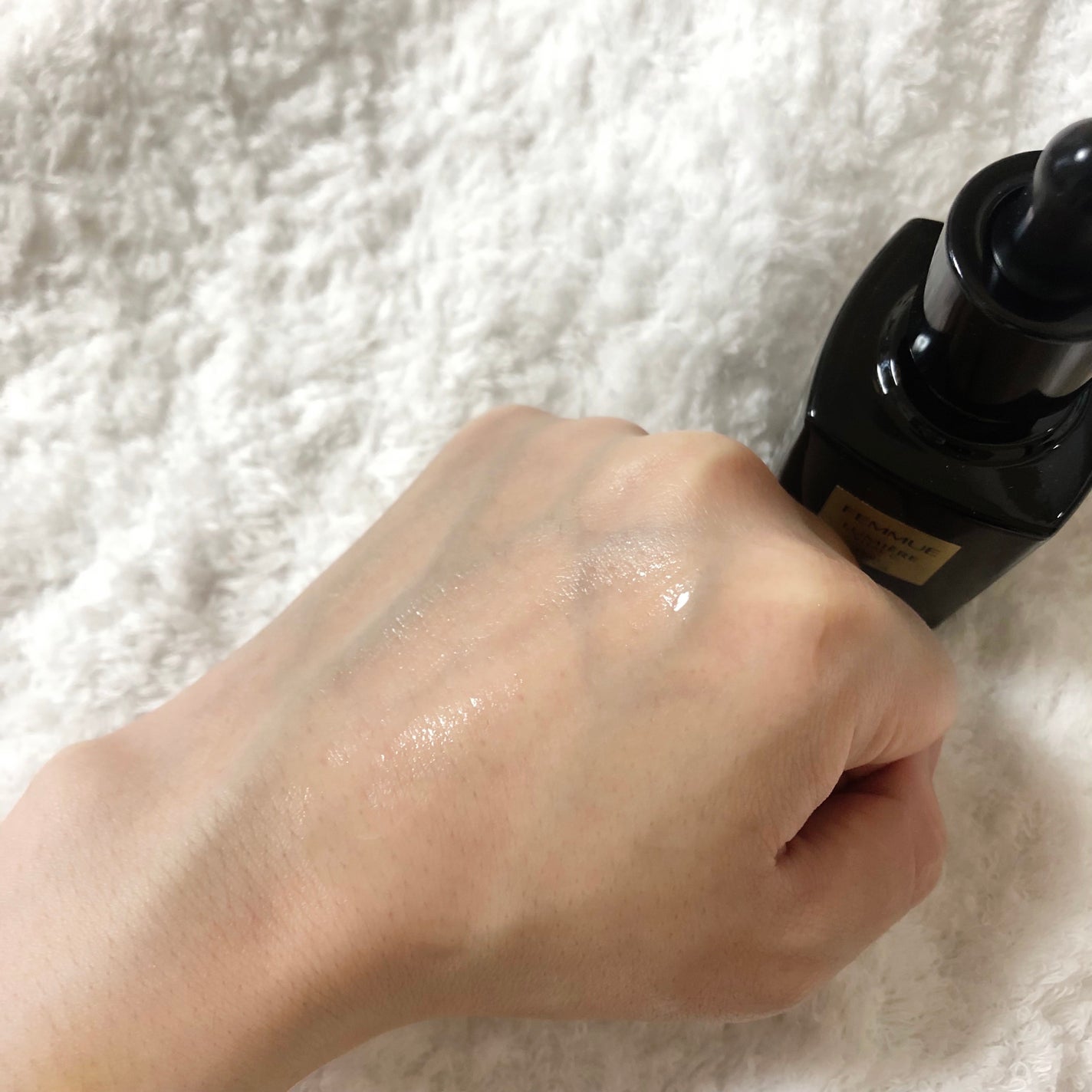 ルミエール ヴァイタルC/FEMMUE/ブースター・導入液を使ったクチコミ(7枚目)