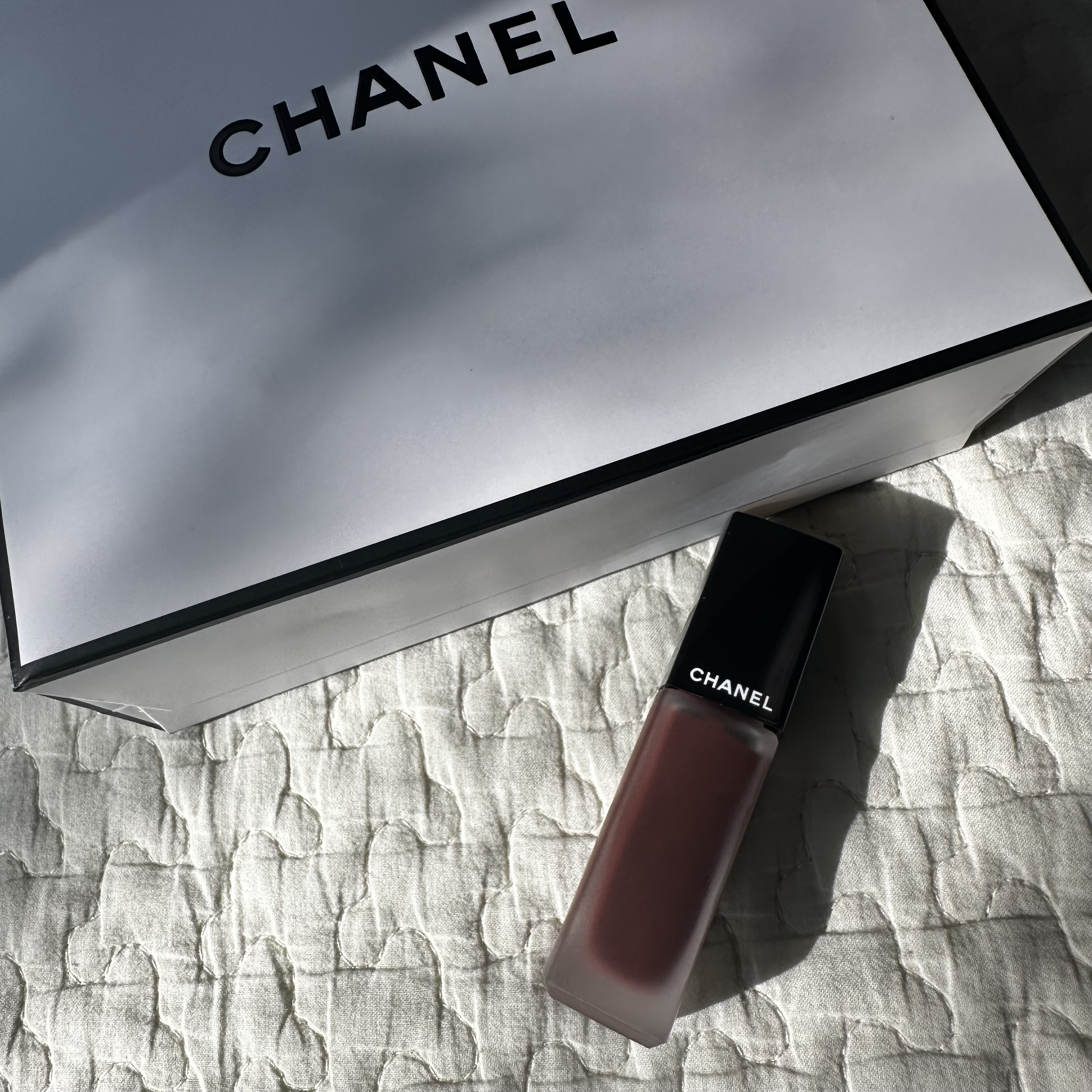 ルージュ アリュール リクィッド ヴェルヴェット/CHANEL/口紅を使ったクチコミ（1枚目）