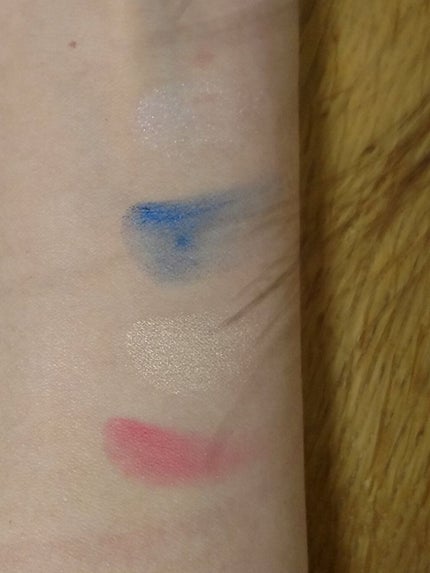 クリスタルシングルアイシャドウ/TONYMOLY/単色アイシャドウを使ったクチコミ(4枚目)