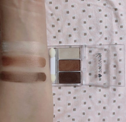 カンコレアイシャドウ/DAISO/アイシャドウパレットを使ったクチコミ(1枚目)