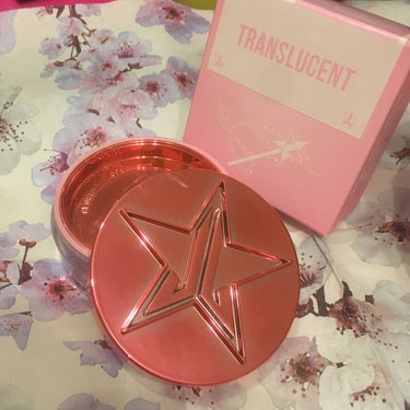 Magic Star Setting Powder/Jeffree Star Cosmetics/ルースパウダーを使ったクチコミ（1枚目）