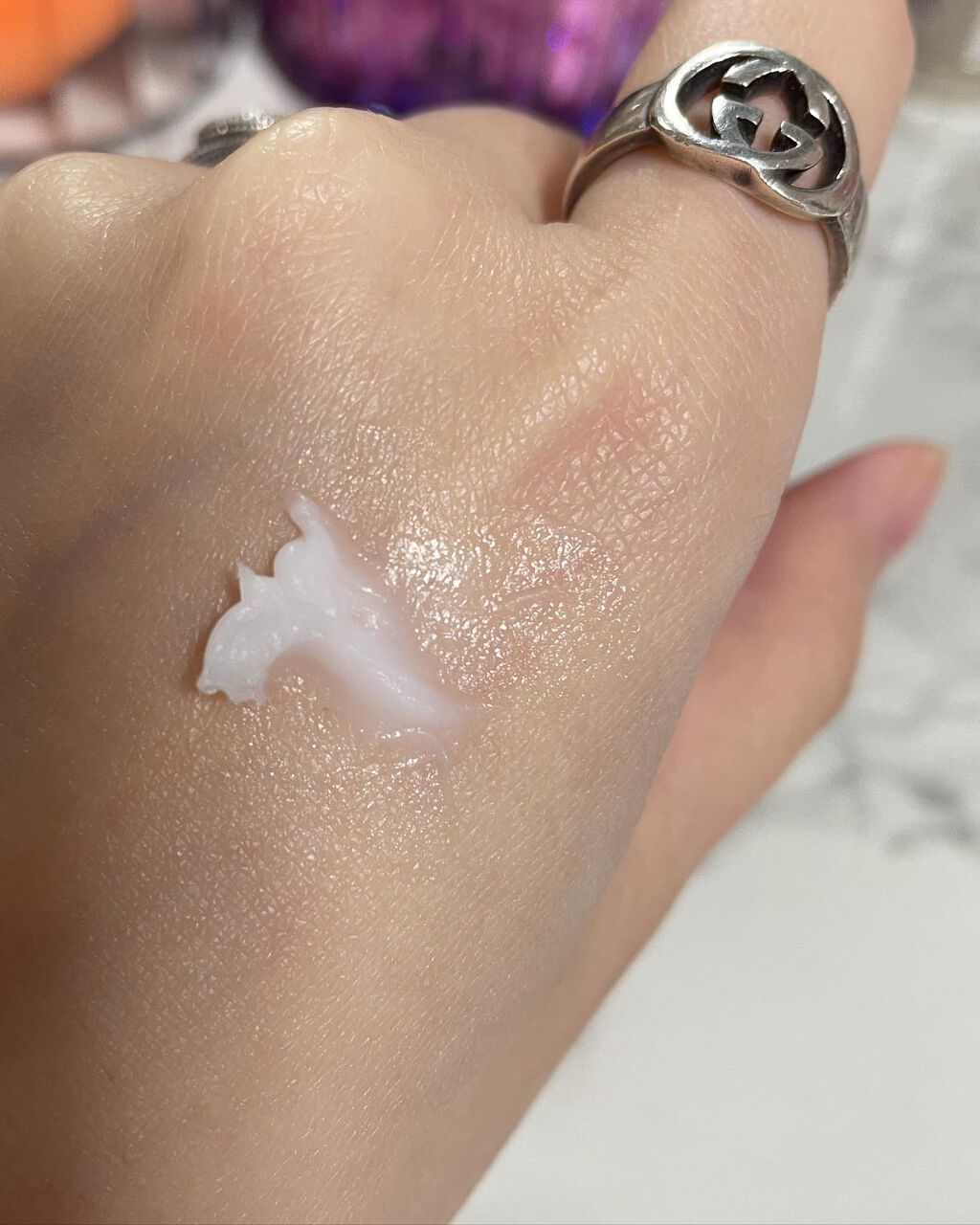 HARU on LIPS 「凛乃華のクリームです❤️元々美容部員として華やかに生きて、娘さ..」(3枚目)