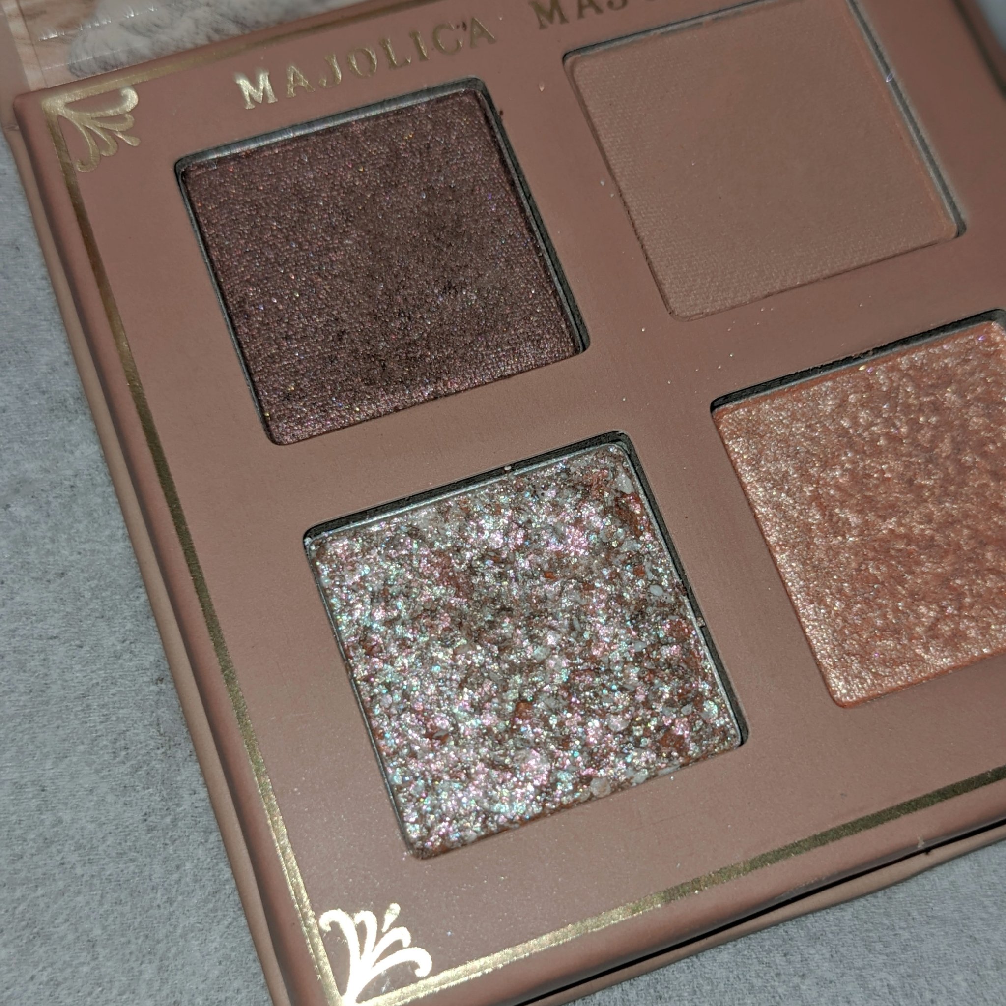 シャドーフラッシュ  BE703 ココアベージュ (稲妻スイッチ)/MAJOLICA MAJORCA/アイシャドウパレットを使ったクチコミ（1枚目）