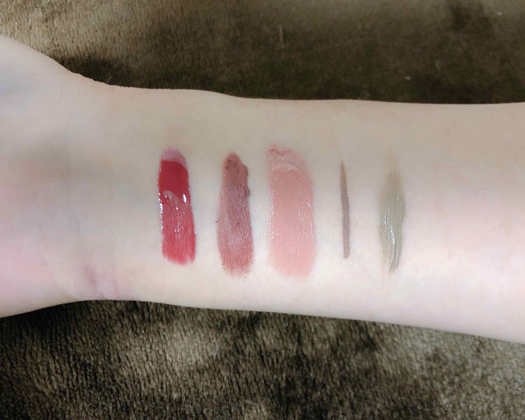 カラーリッシュモイストマットN/ロレアル パリ/口紅を使ったクチコミ（2枚目）