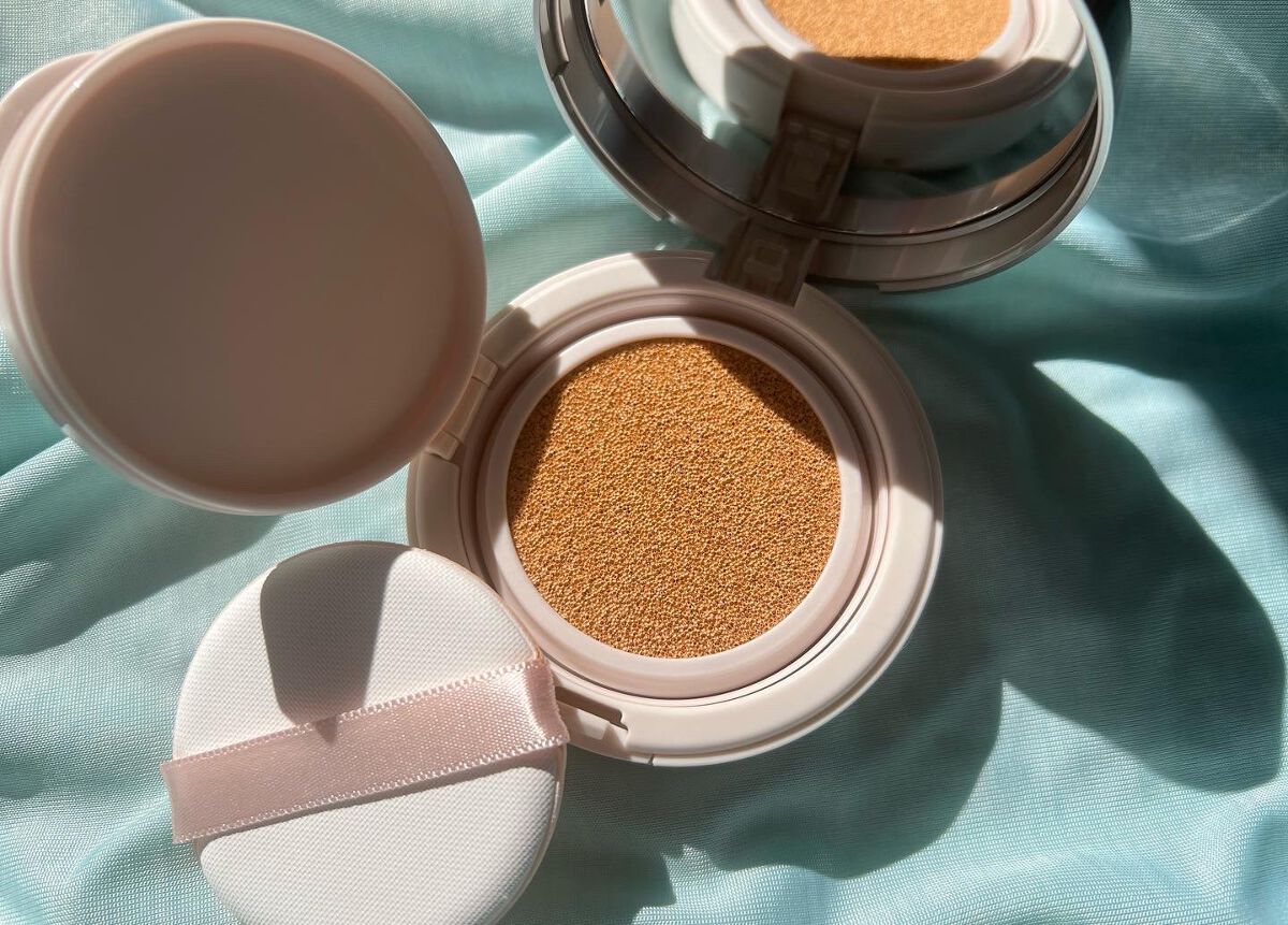 リンクルホワイトクッションファンデーション/コラリッチ/クッションファンデーションを使ったクチコミ（2枚目）