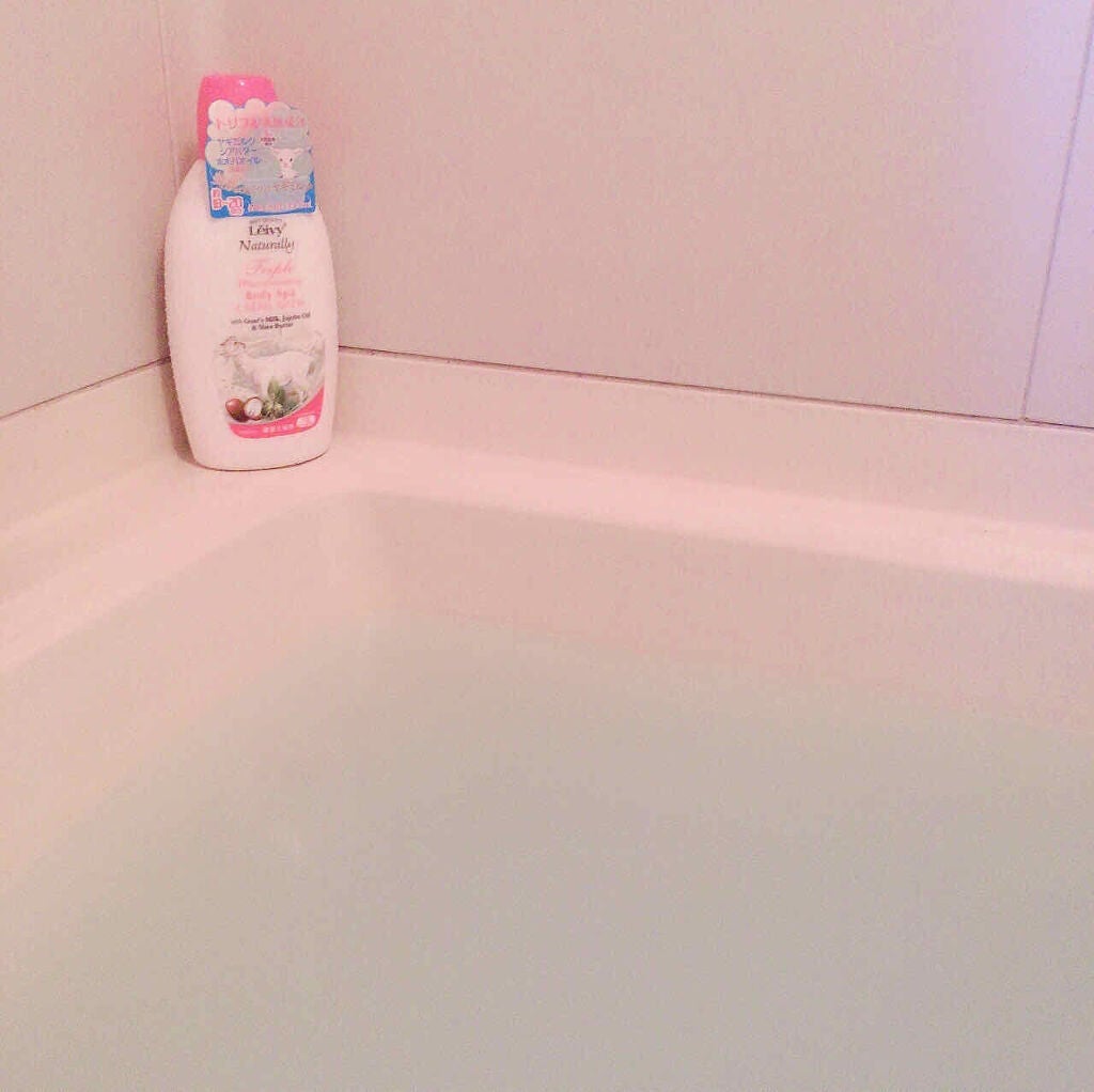 レイヴィー クリームバス ゴートミルク 1000ml/Leivy/保湿系入浴剤を使ったクチコミ(4枚目)