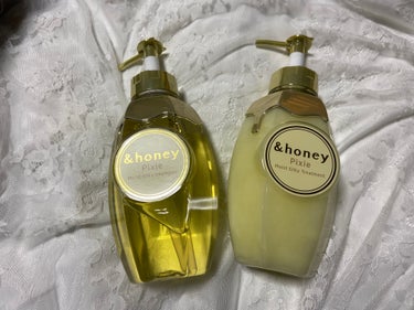 『&honey Pixie シャンプー1.0／ヘアトリートメント2.0』

#pr 

ハチミツが垂れたようなとっても可愛いボトルのシャンプーとトリートメントを使わせていただきました✨

ボトルも可愛い