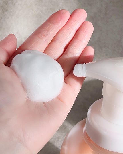 ビオレu ザ ボディ 泡タイプ モイスチャースムース/ビオレu/ボディソープを使ったクチコミ(4枚目)