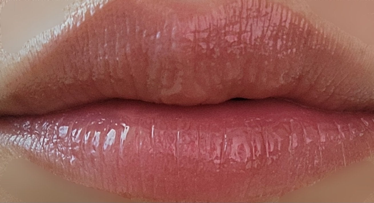 ジューシーラスティングティント/rom&nd/リップティントを使ったクチコミ(2枚目)