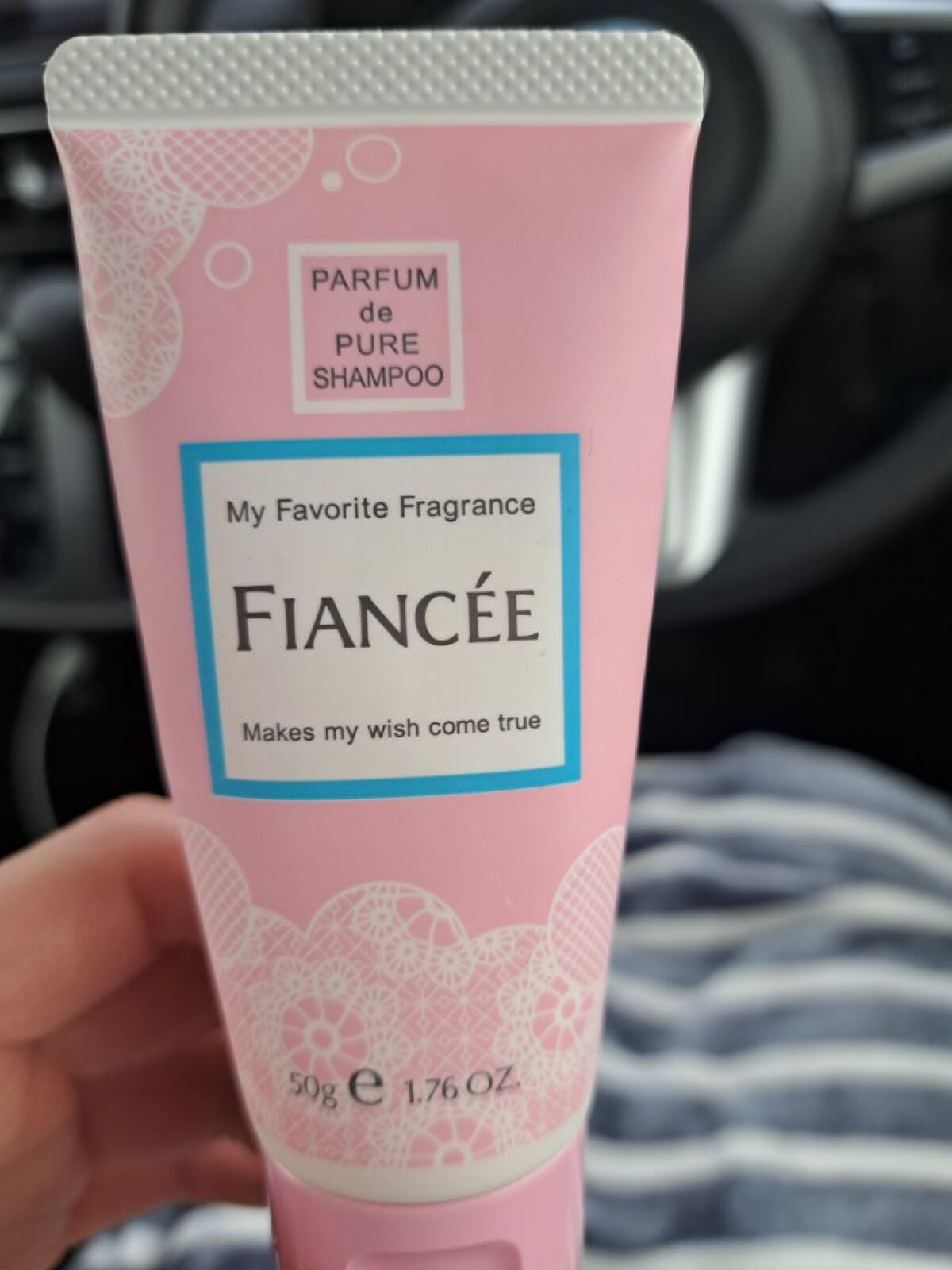 みほ on LIPS 「香りが最高なハンドクリーム✨ここ数年愛用してます!!フィアンセ..」(1枚目)