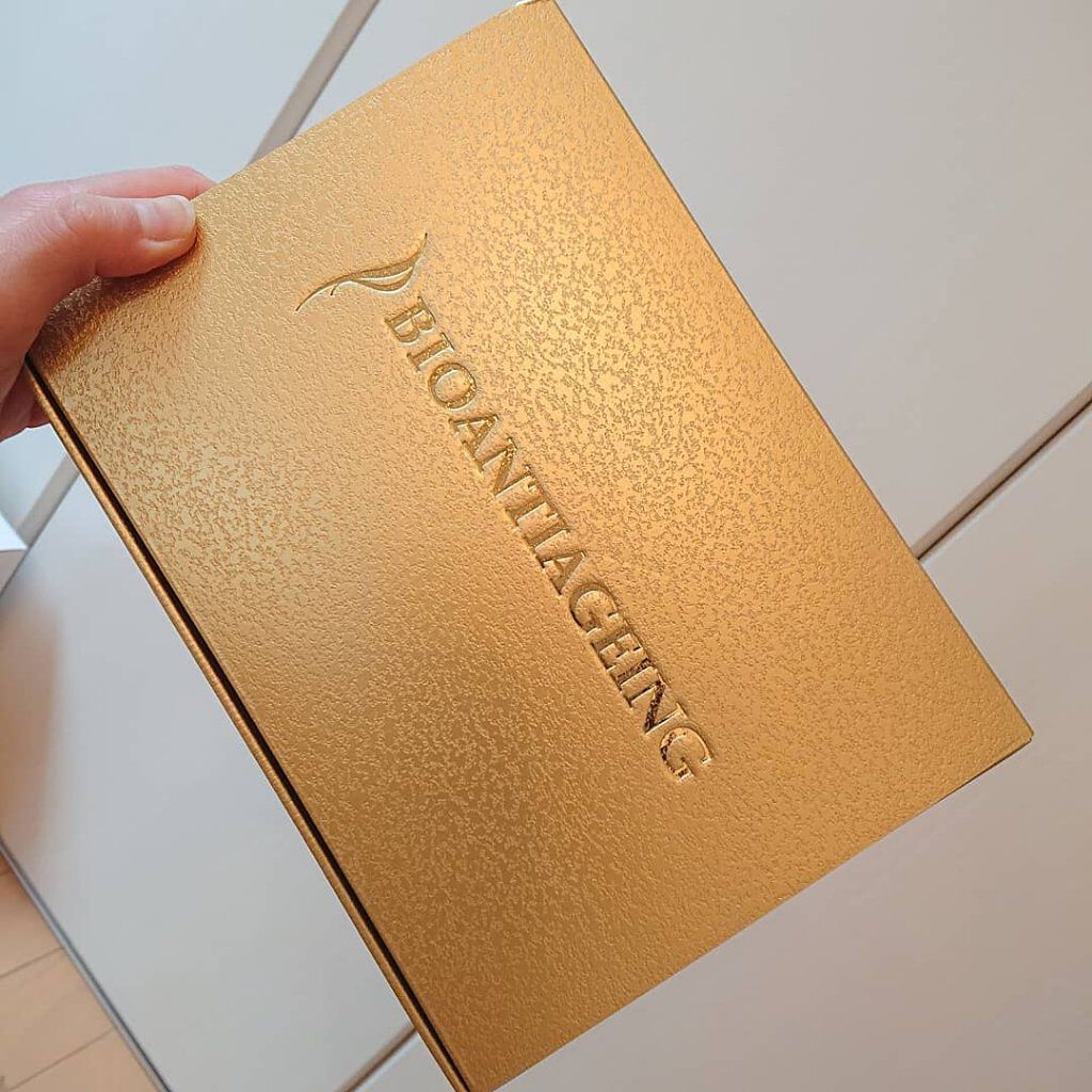 PCCプレミアムエッセンスFIV/PCCアンチエイジングブランド/美容液を使ったクチコミ（3枚目）