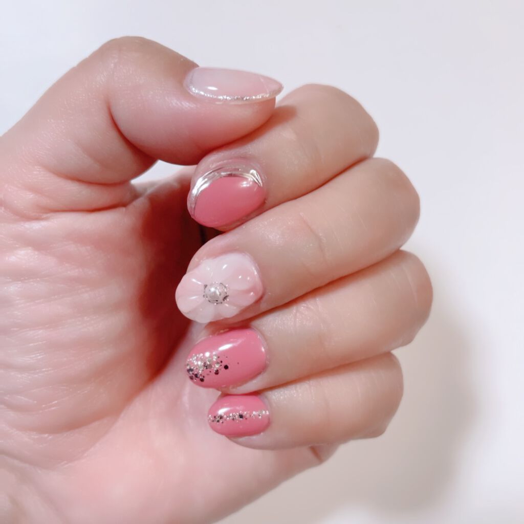 ぽこフォロバ on LIPS 「今日はネイルチェンジデザインはギリギリまで迷うのですがぷっくり..」(3枚目)