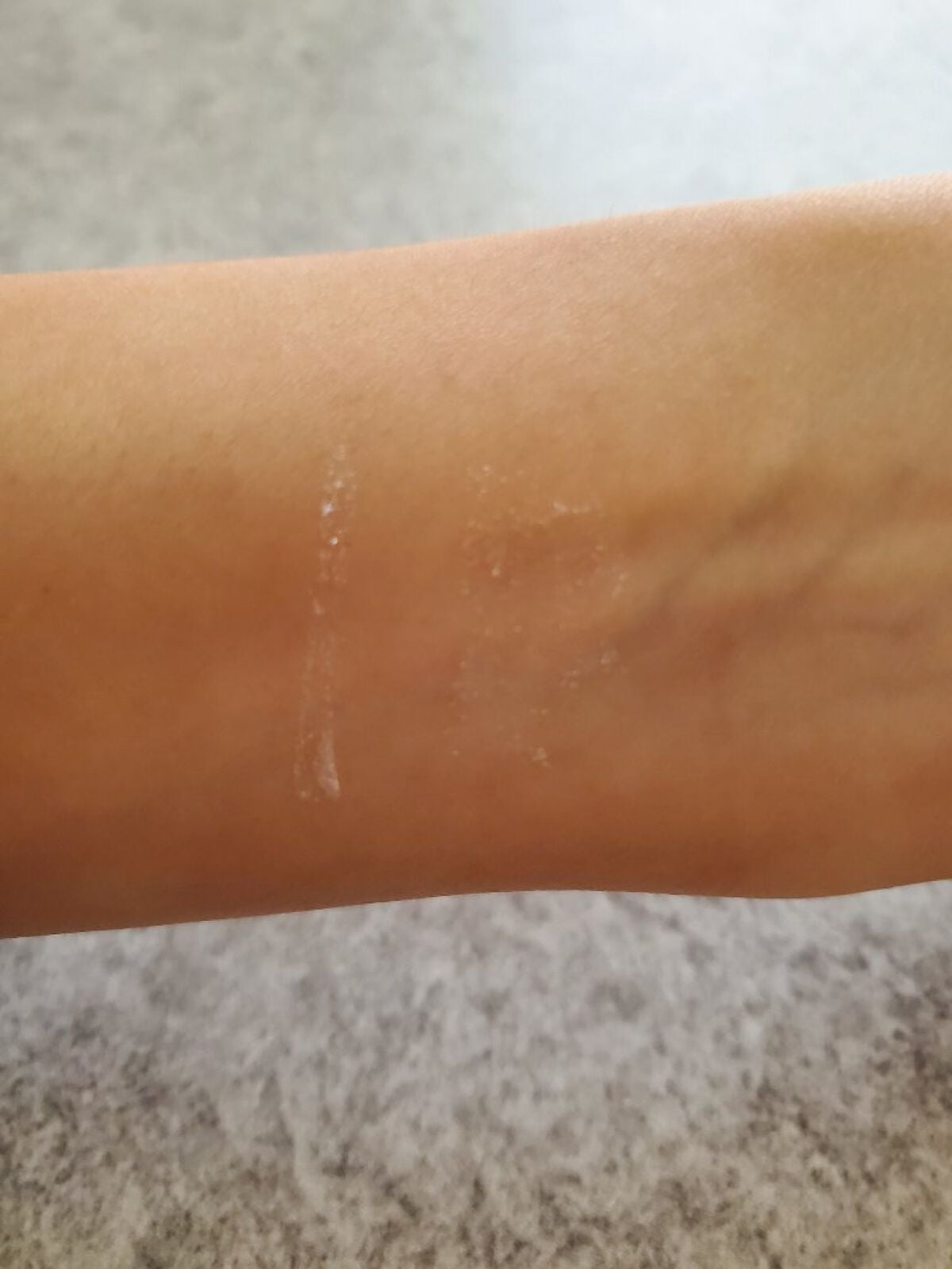 グロウリキッドライナー/CEZANNE/リキッドアイライナーを使ったクチコミ(2枚目)