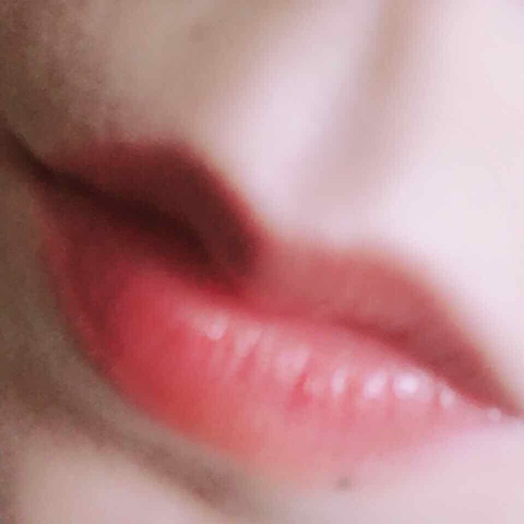 ルージュ アリュール リクィッド パウダー/CHANEL/口紅を使ったクチコミ(3枚目)