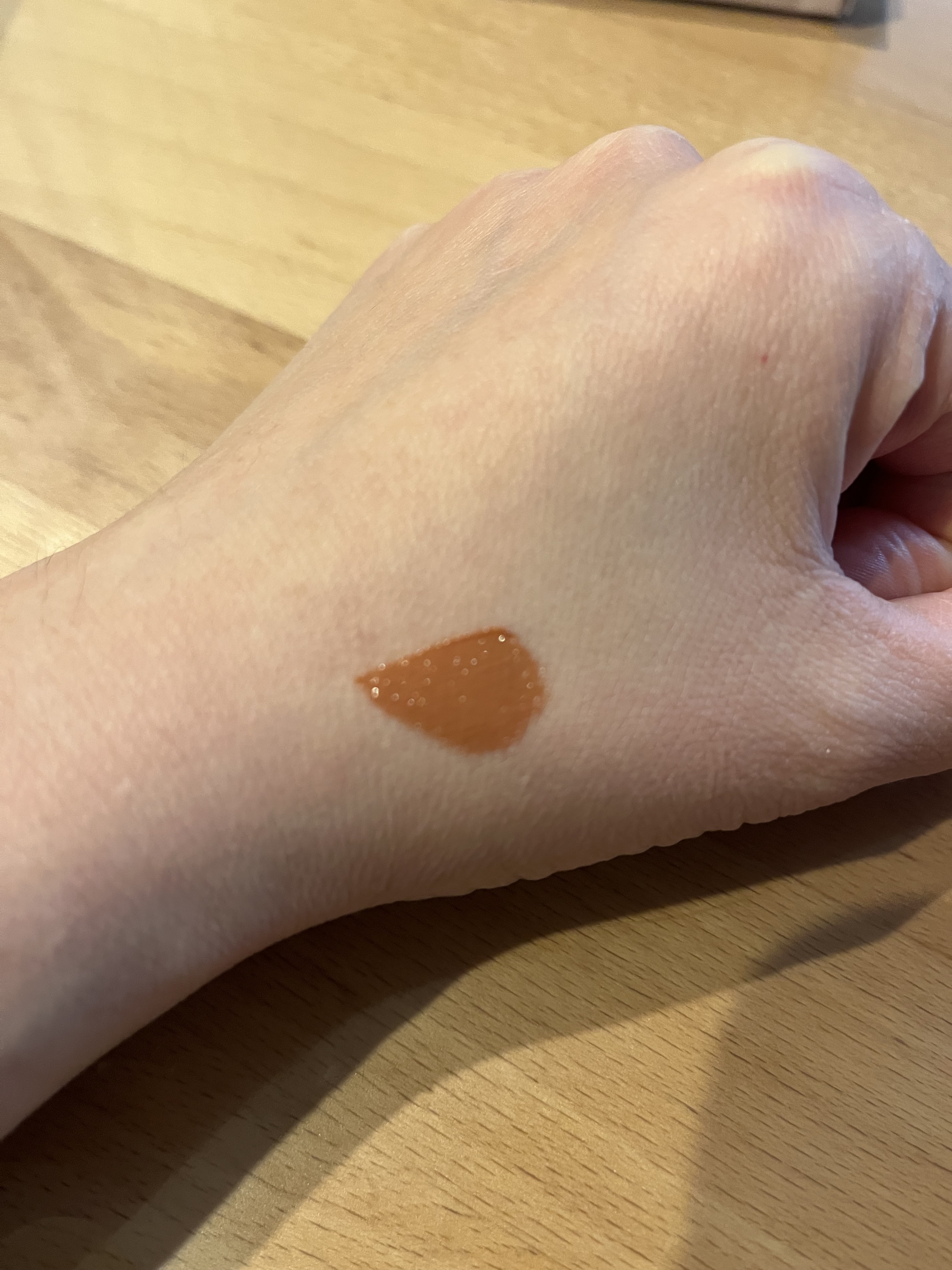 デューイフィルムティント 05 ヌードベージュ/CipiCipi/リップティントを使ったクチコミ（2枚目）