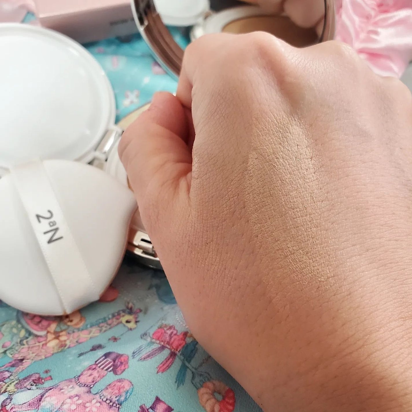 グリーミングテンションパクト/2aN/クリーム・エマルジョンファンデーションを使ったクチコミ(3枚目)