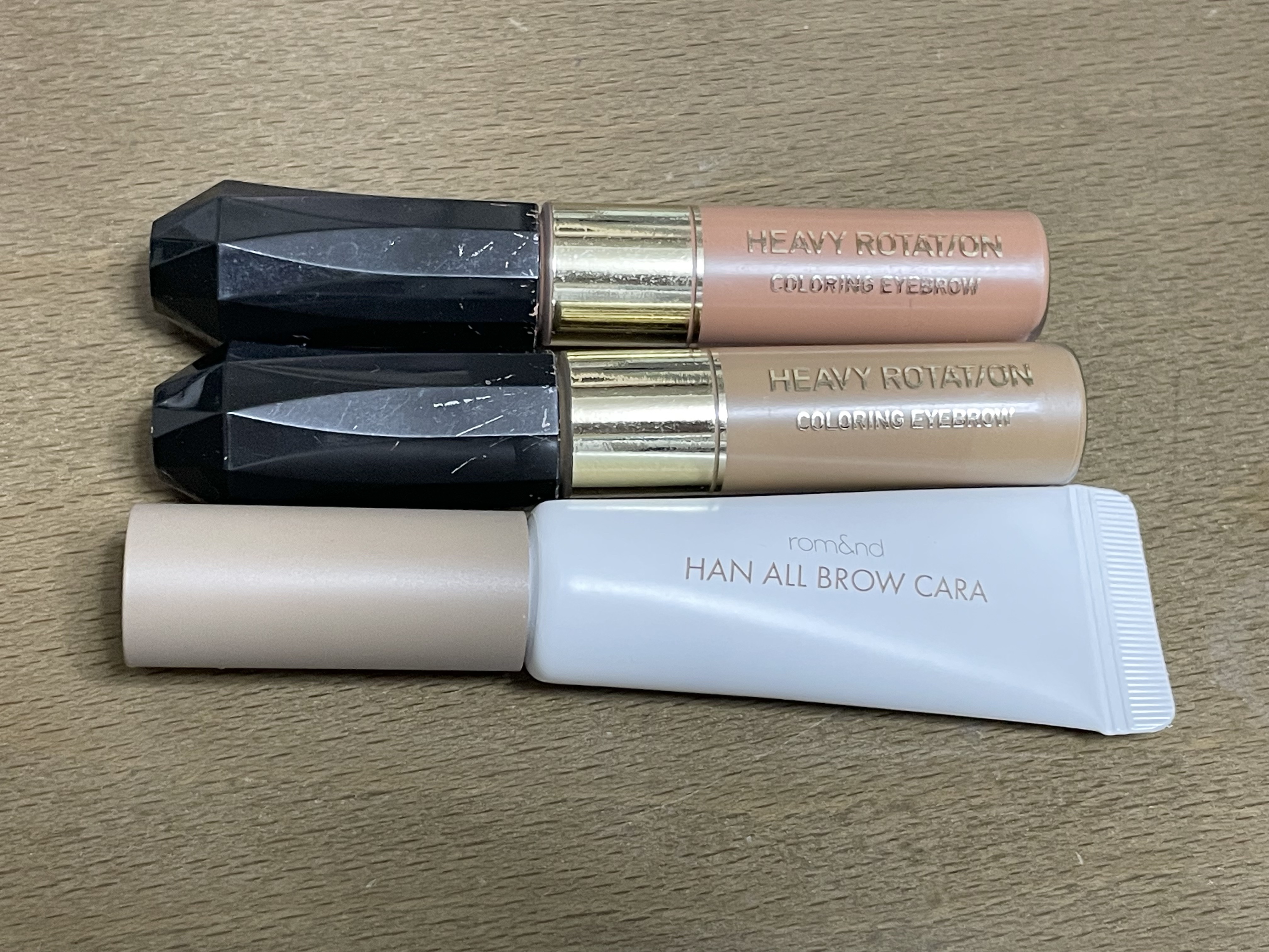 ヘビーローテーション カラーリングアイブロウEX/ヘビーローテーション/眉マスカラを使ったクチコミ（1枚目）