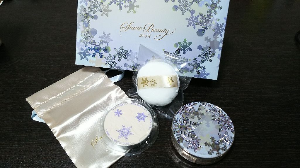 スノービューティー ホワイトニング フェースパウダー 2018/スノービューティー/プレストパウダーを使ったクチコミ(1枚目)