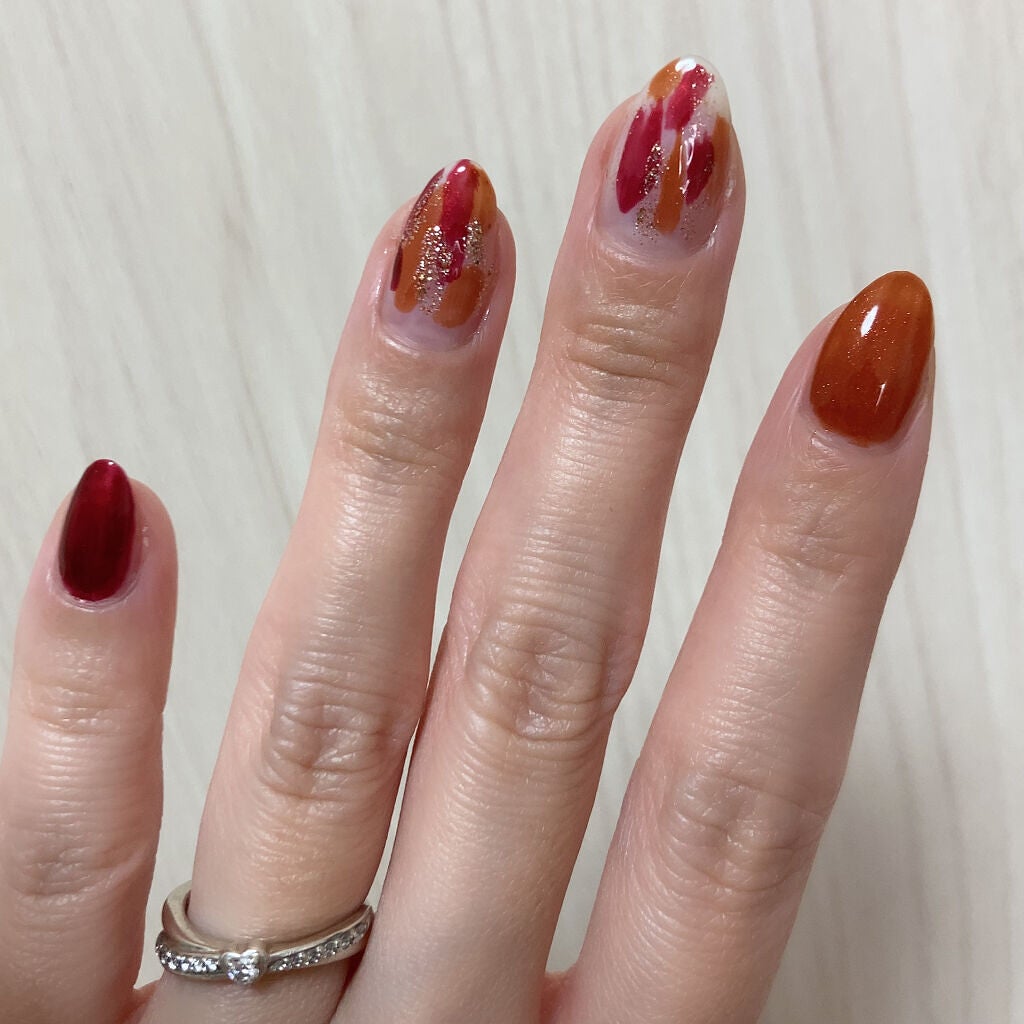 カラフルネイルズ/キャンメイク/マニキュアを使ったクチコミ(4枚目)