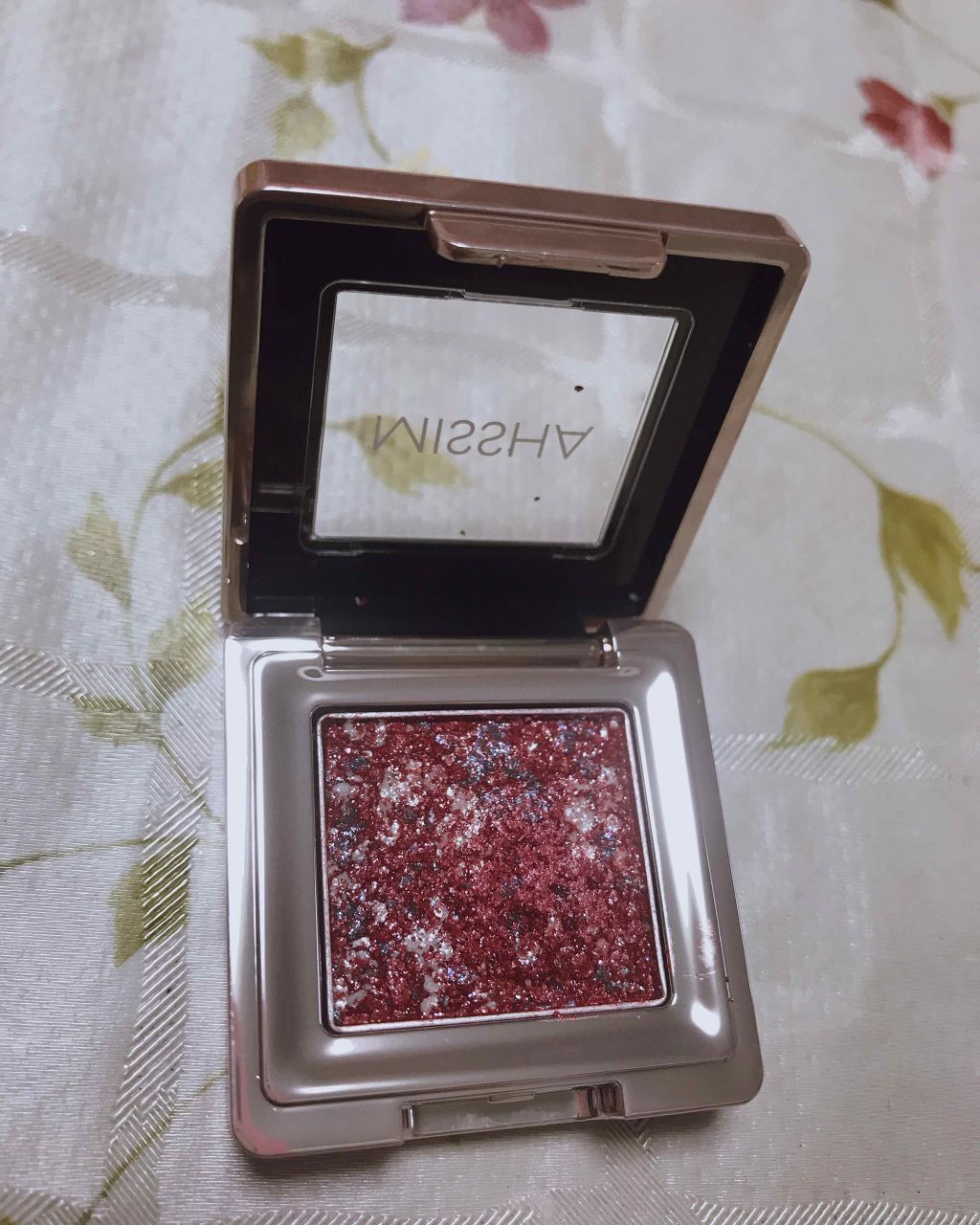 グリッタープリズム シャドウ/MISSHA/グリッターを使ったクチコミ（2枚目）