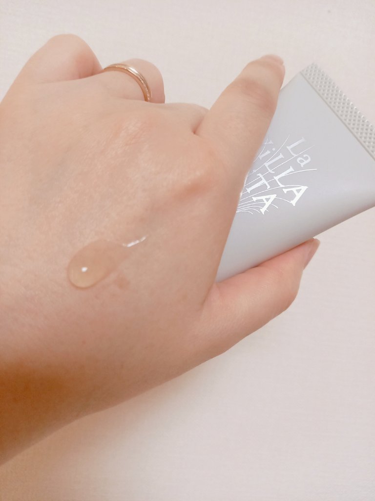 リ・ヘアスパ ボリュームエッセンスジェル/La ViLLA ViTA/頭皮ローションを使ったクチコミ（2枚目）