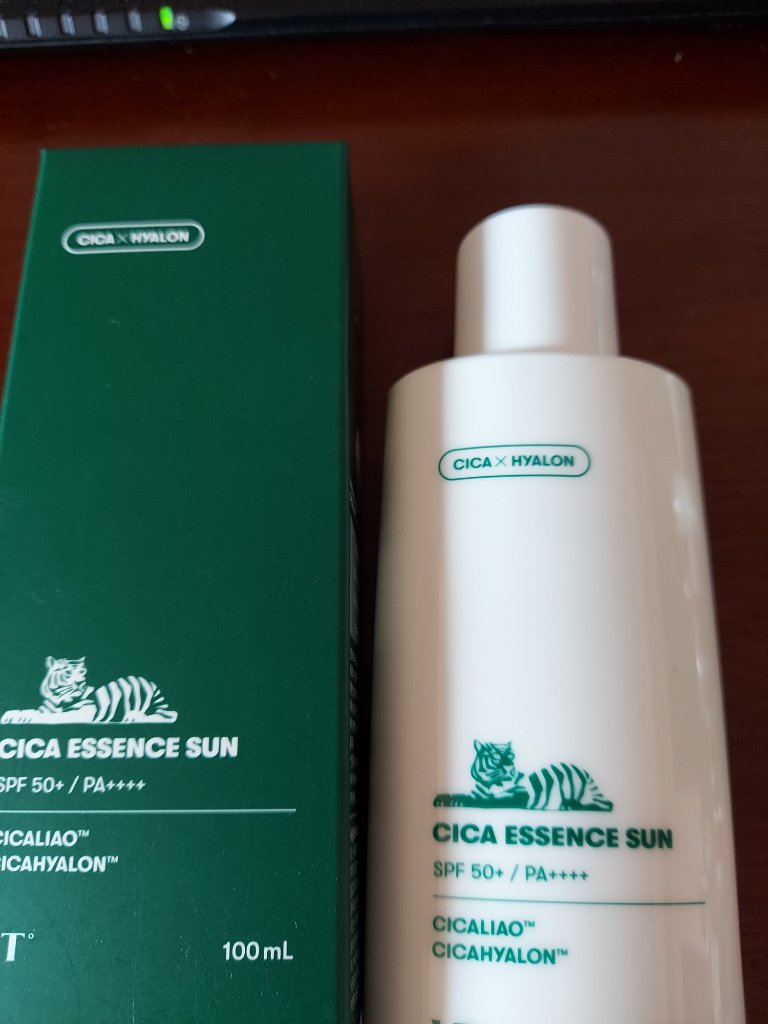 CICA エッセンスサン/VT/日焼け止めローションを使ったクチコミ（1枚目）