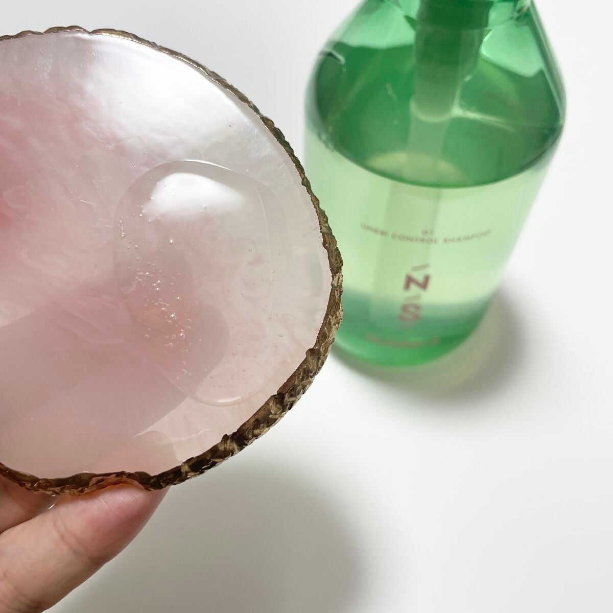 natsumi on LIPS 「.ナンバーエスうねりコントロールシャンプー&ヘアトリートメント..」(3枚目)