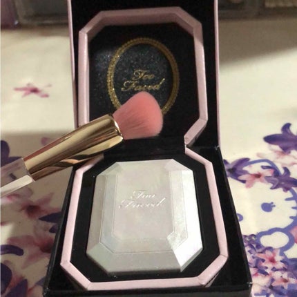 ダイヤモンドライト ハイライター ブラシ/Too Faced/メイクブラシを使ったクチコミ(1枚目)