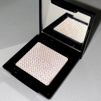 エレガンス ラズル スターアイカラー/エレガンス ラズル /単色アイシャドウを使ったクチコミ(5枚目)