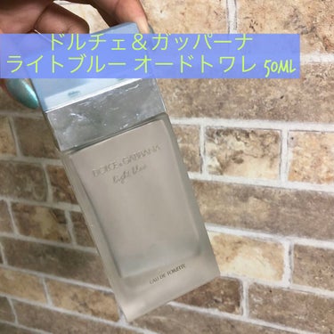 DOLCE&GABBANA
ライトブルー オードトワレ 50ml☀️

※使い込んでいたのでパッケージが汚いのは許してください😂

爽やかなマリン系のフルーティフローラルの香り🙌
私的にライトブルーは、