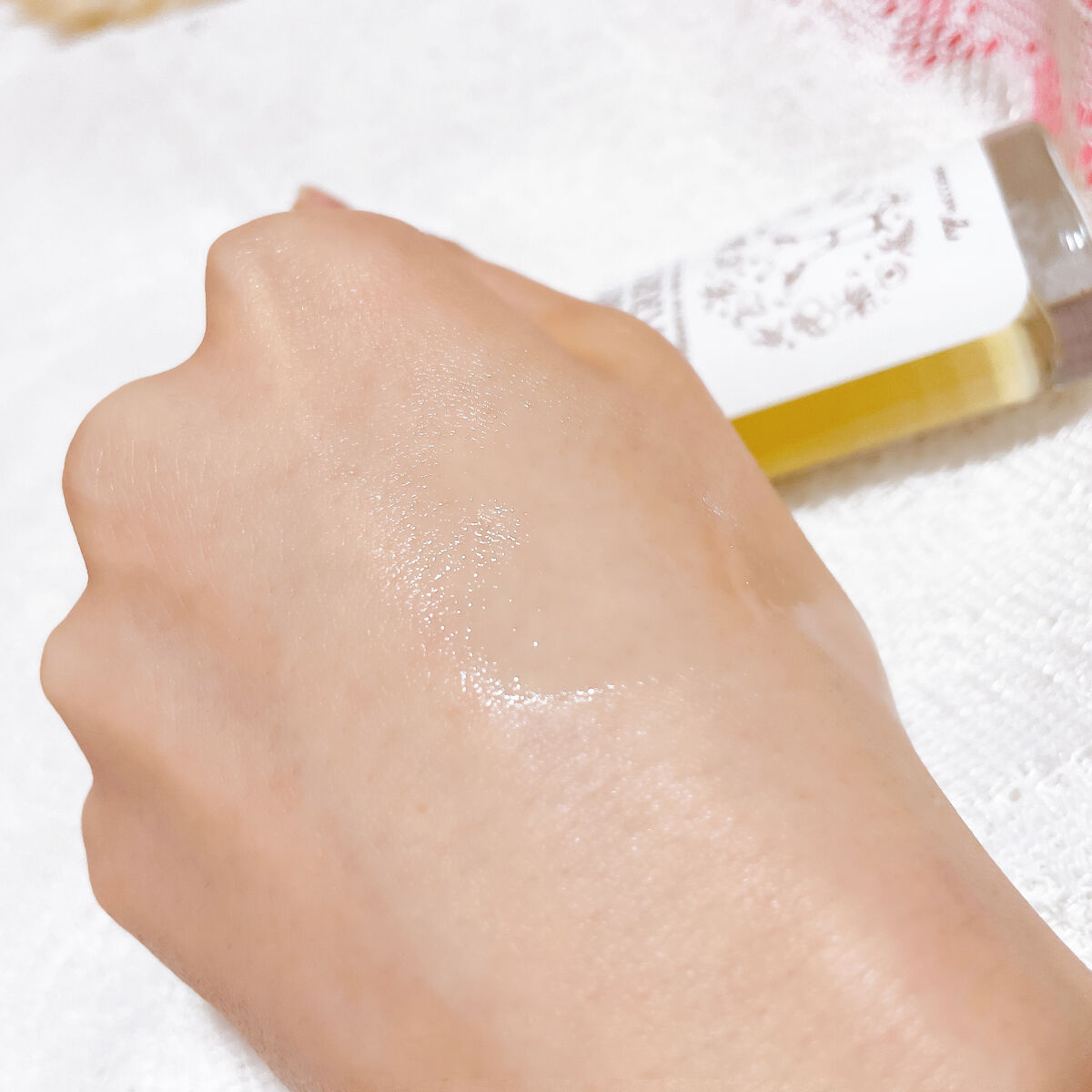 大人の美くびオイル/ハリーハリー/ネック・デコルテケアを使ったクチコミ（2枚目）