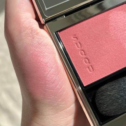 メルティング パウダー ブラッシュ 02 春音/SUQQU/パウダーチークを使ったクチコミ(3枚目)