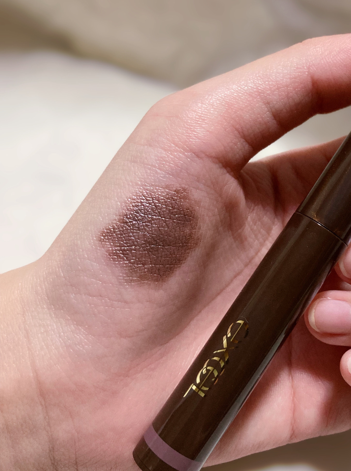 グリームオンフィットシャドウ/excel/スティックアイシャドウを使ったクチコミ（1枚目）