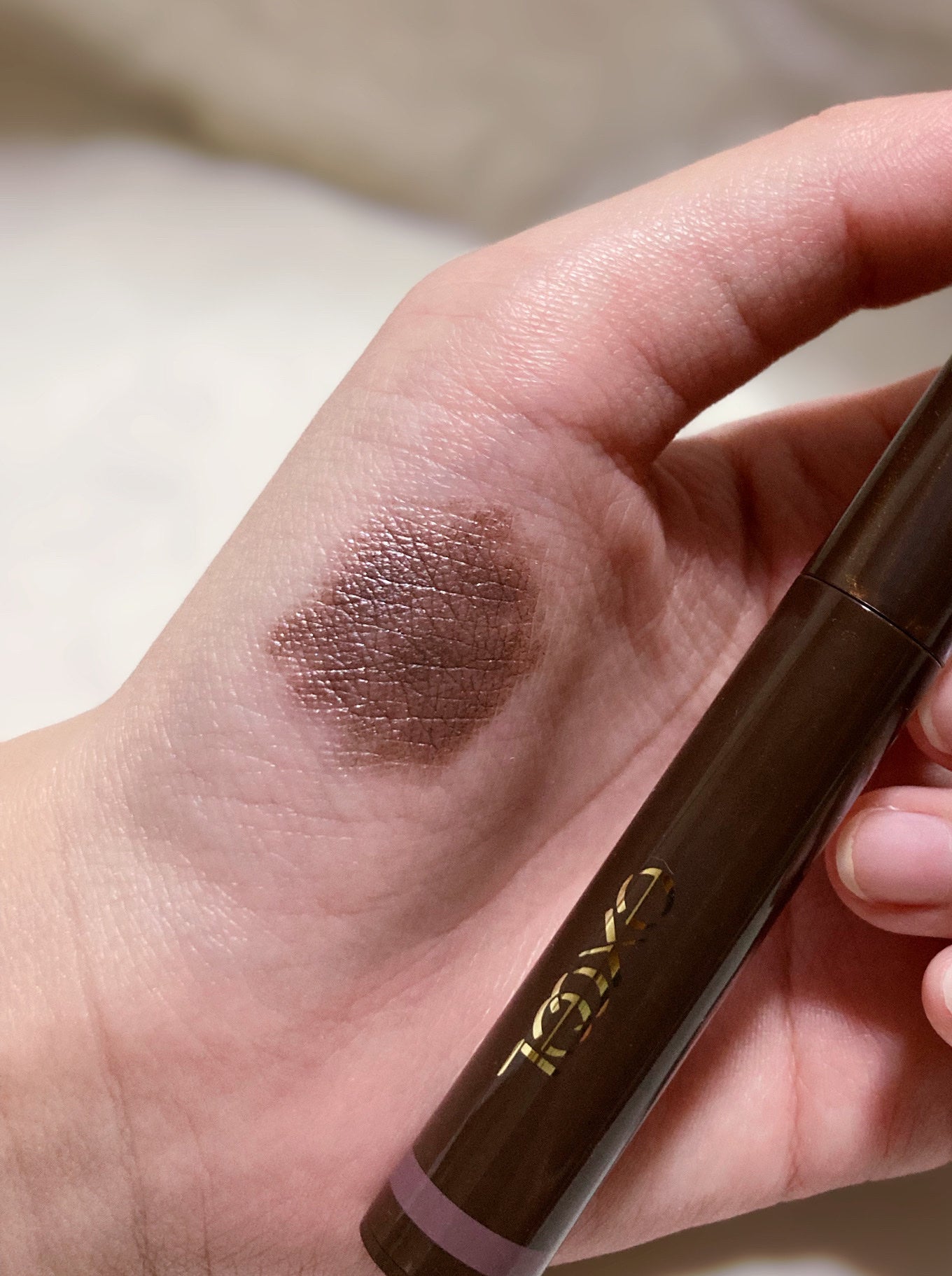 グリームオンフィットシャドウ/excel/スティックアイシャドウを使ったクチコミ(1枚目)