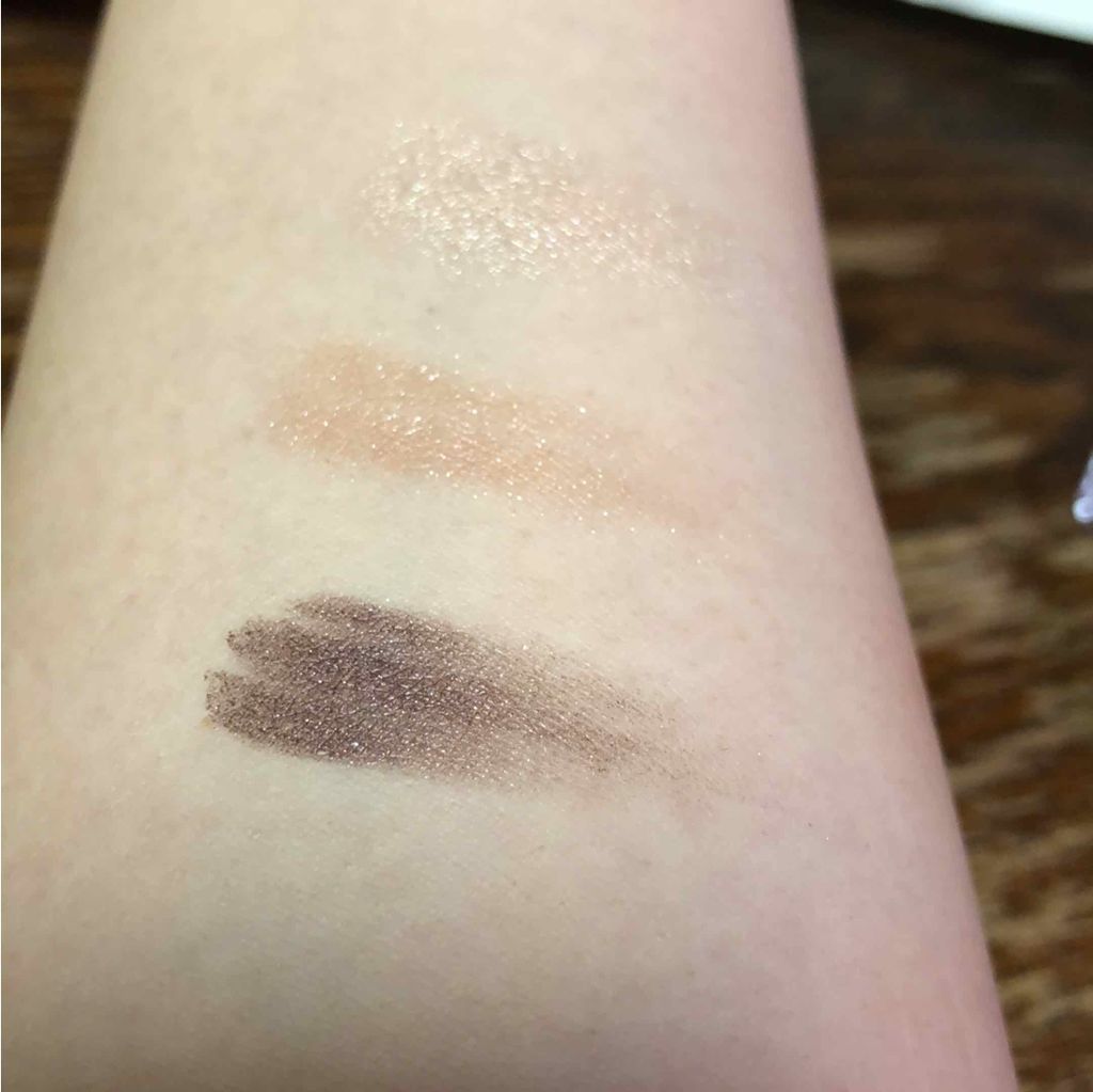 トーンアップアイシャドウ/CEZANNE/アイシャドウパレットを使ったクチコミ（2枚目）