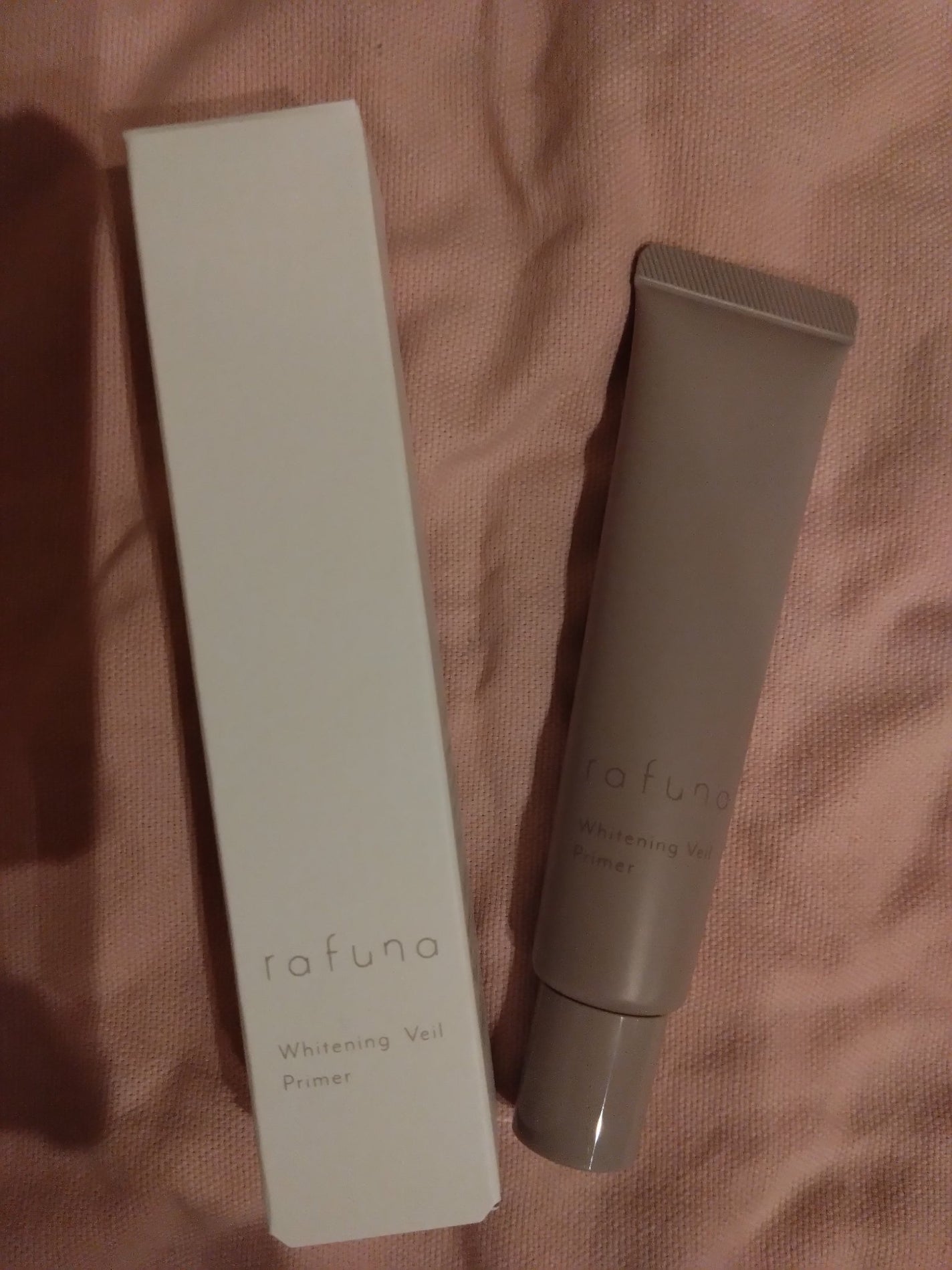 ホワイトニングヴェールプライマー/rafuna/化粧下地を使ったクチコミ(2枚目)