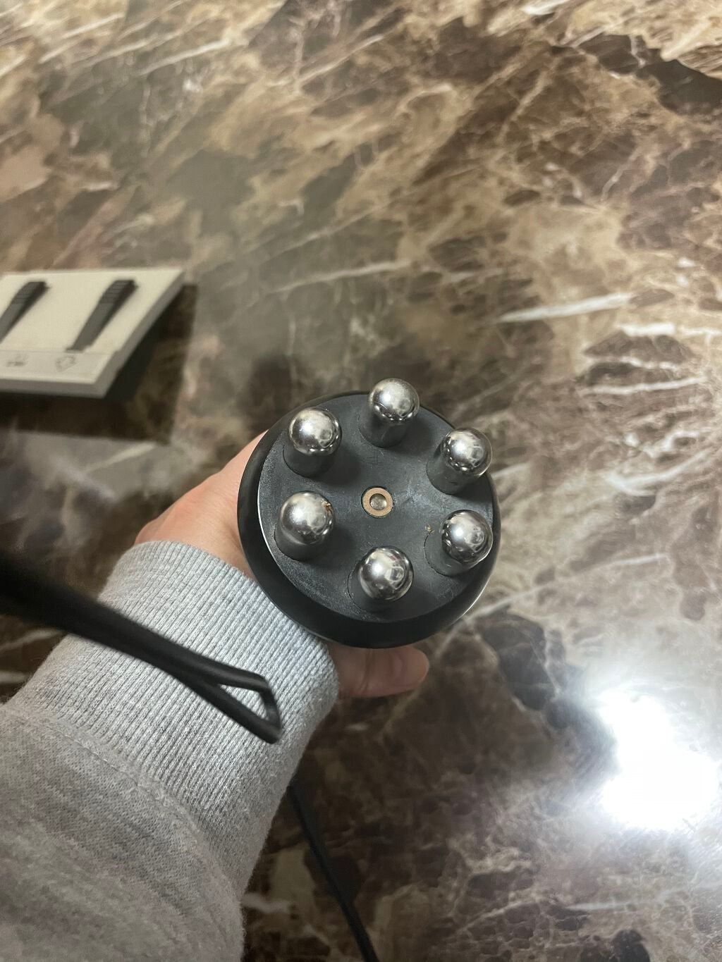 rose on LIPS 「業務用ラジオ波をお尻に使ってみました。45歳の時に事故に遭い、..」(1枚目)