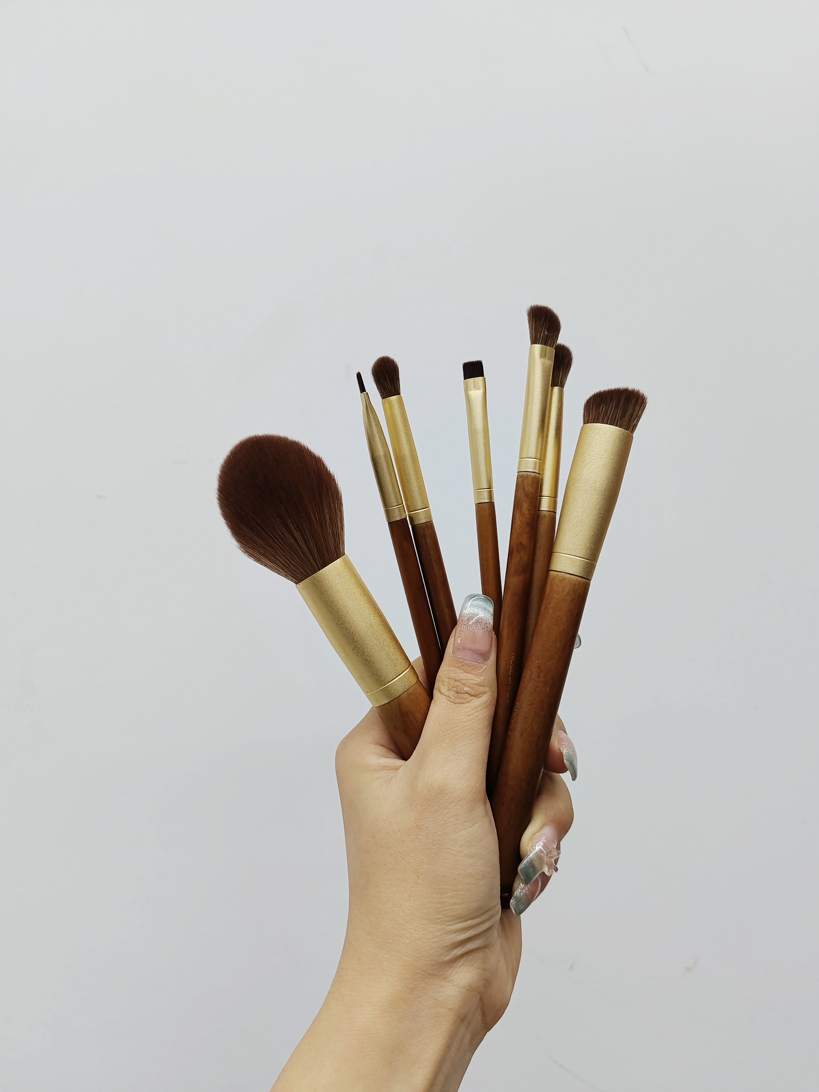 SIXPLUS X MARILYN 10本メイクアップブラシセット/SIXPLUS/メイクブラシを使ったクチコミ（2枚目）