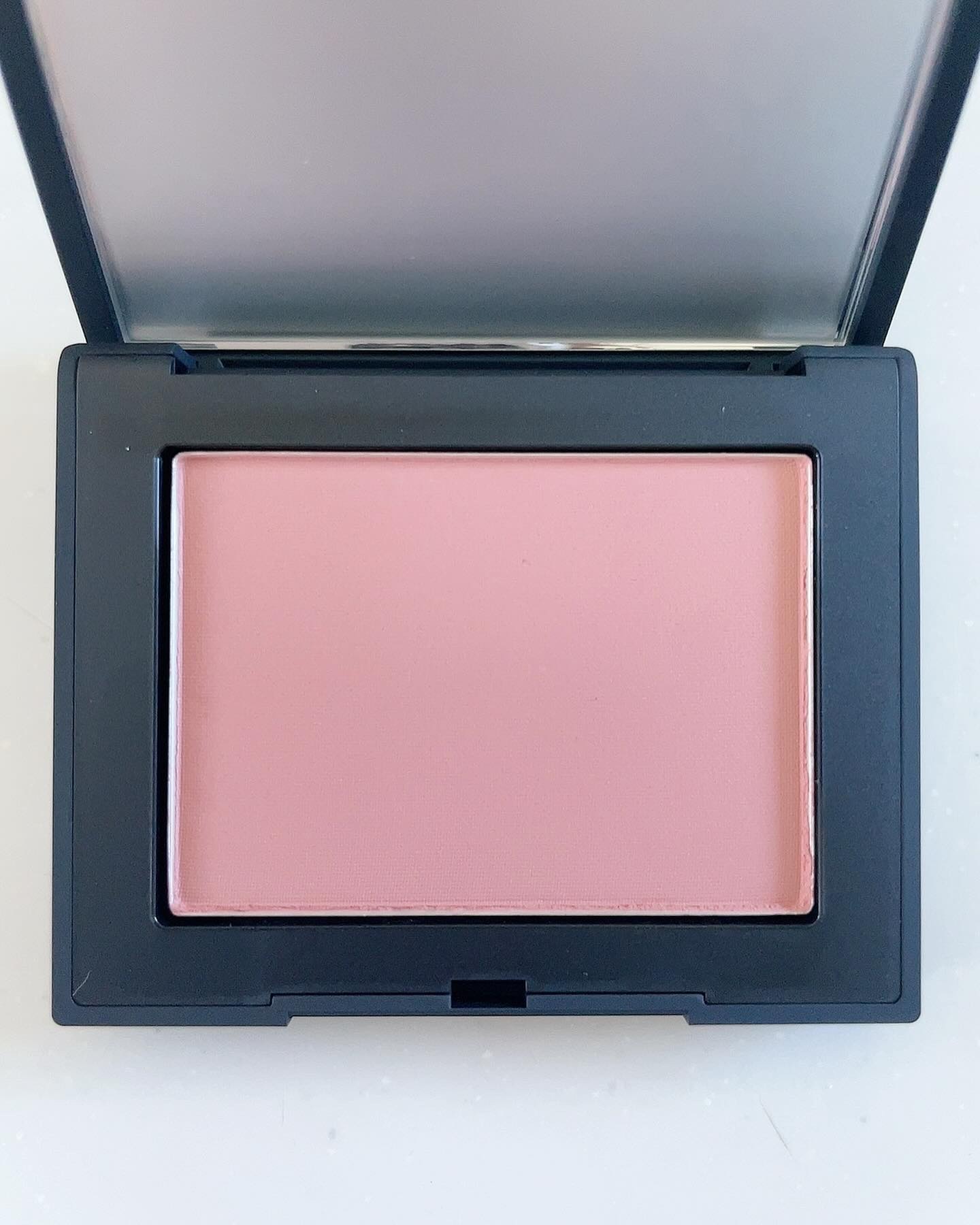 ブラッシュ N/NARS/パウダーチークを使ったクチコミ（3枚目）