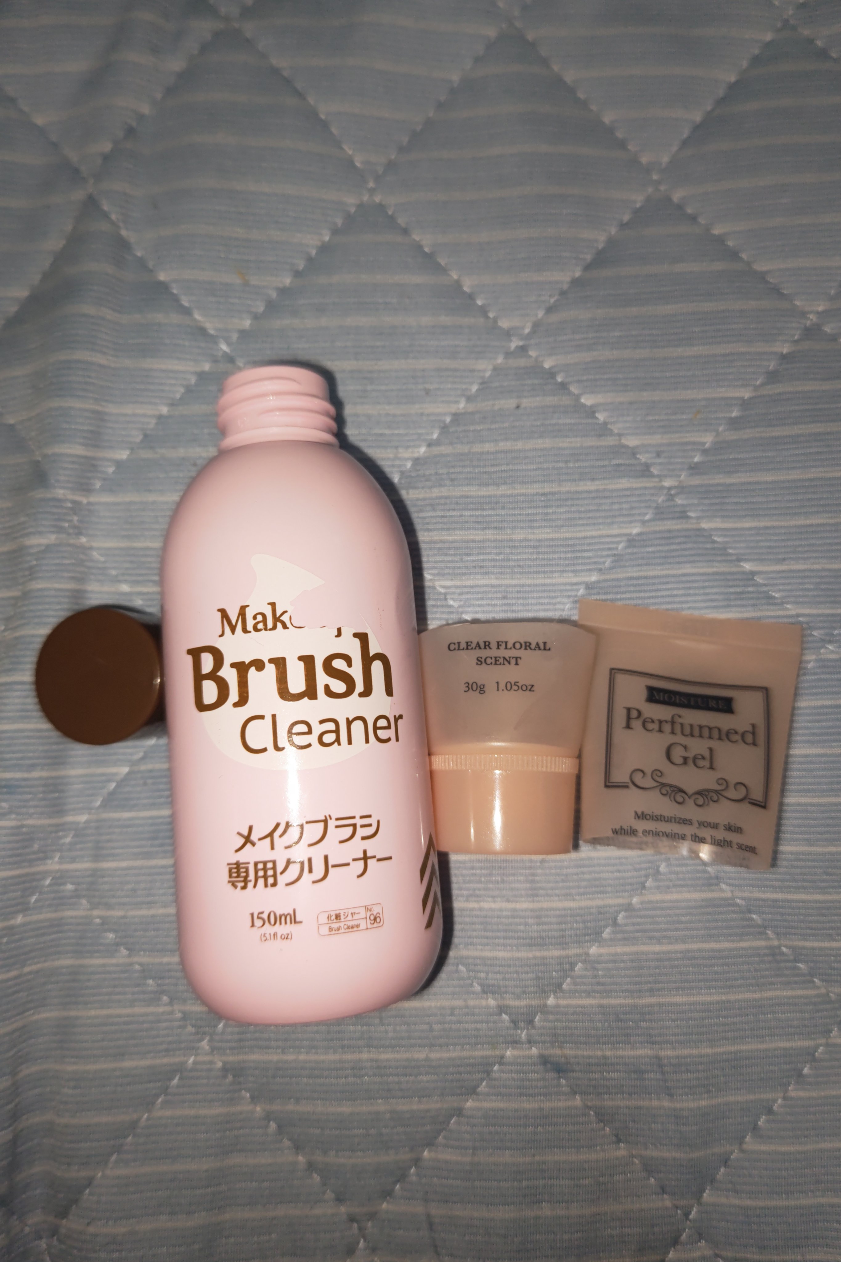 香水ジェル クリアフローラルの香り/DAISO/ハンドクリームを使ったクチコミ（2枚目）