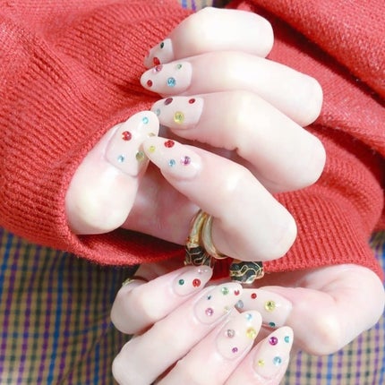 なかやまちえこ on LIPS 「colorful💫⠀⠀@ayaxxamiaya#nail#na..」(1枚目)