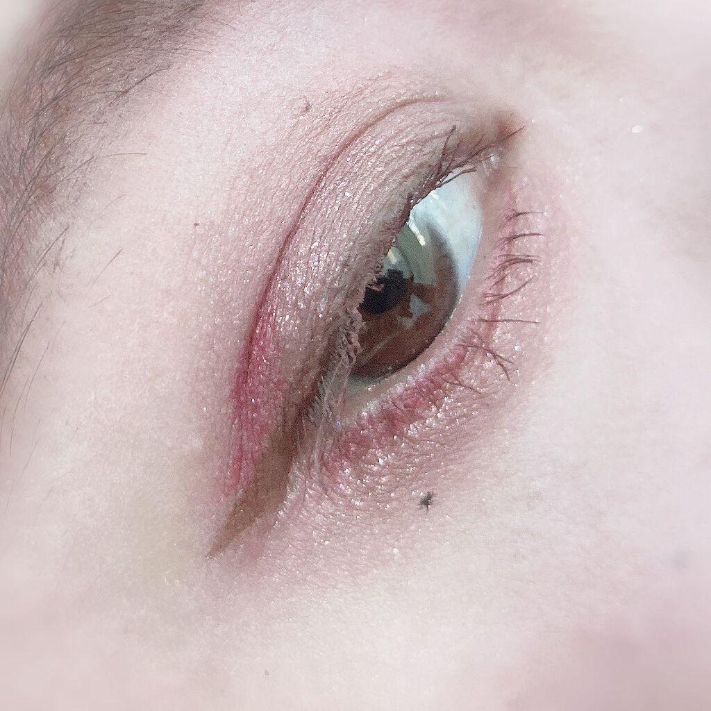 りお【美容好き元会社員】 on LIPS 「公式サイトで見かけたBOBBIBROWN30周年私が3歳の頃か..」(4枚目)