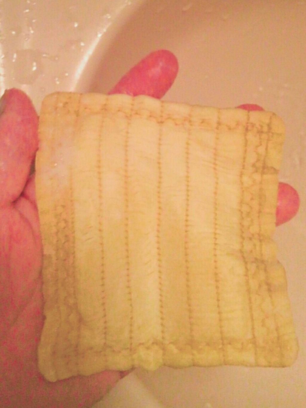 ピュアシルクエッセンスパフ/シルク工房GM/バスグッズを使ったクチコミ（3枚目）