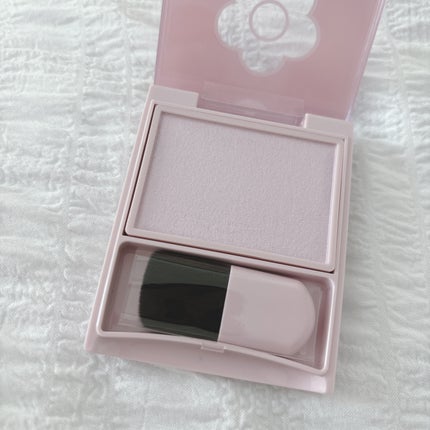 パウダーブラッシュ/DAISY DOLL by MARY QUANT/パウダーチークを使ったクチコミ(3枚目)