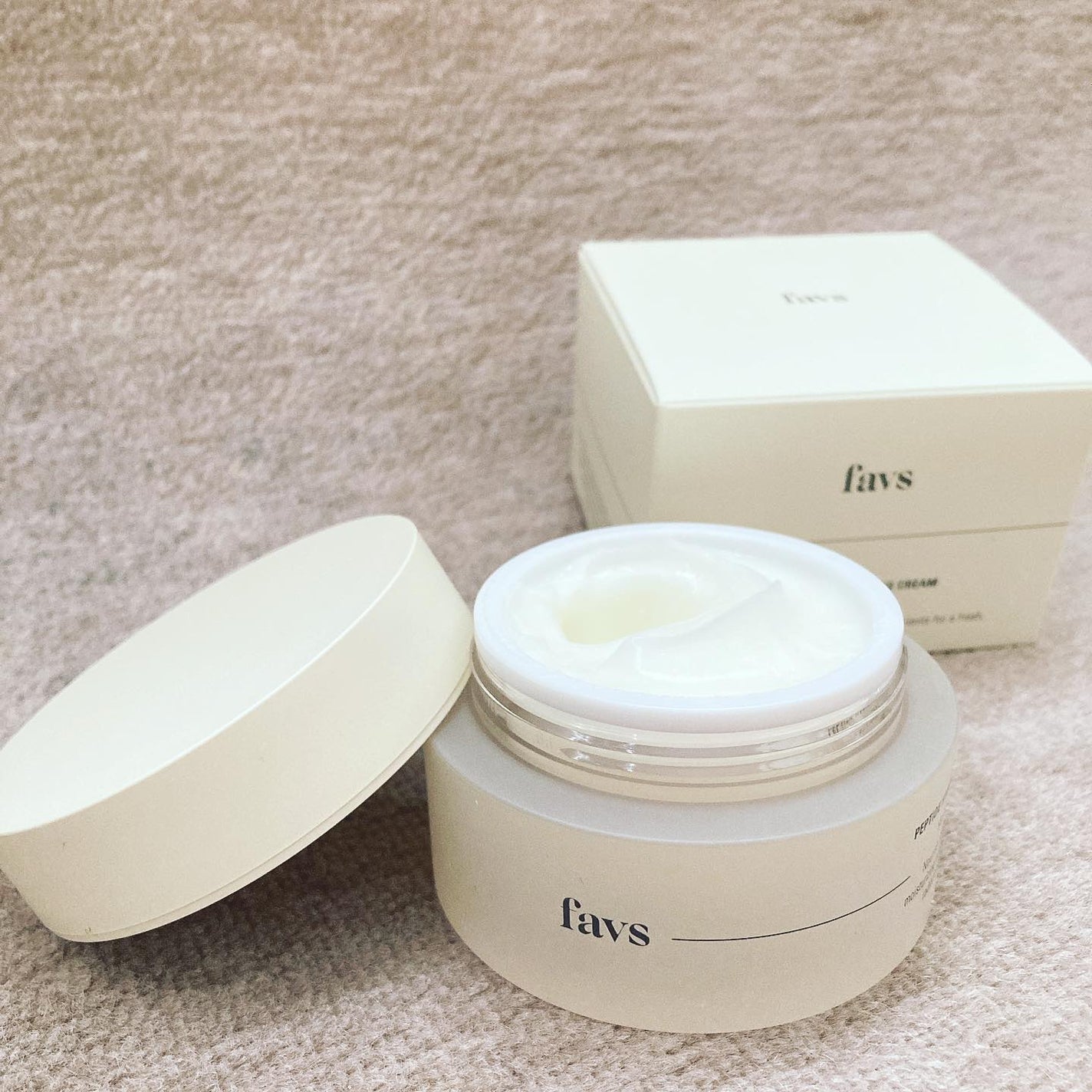 ペプチドハイドレーティングクリーム/favs/フェイスクリームを使ったクチコミ(1枚目)