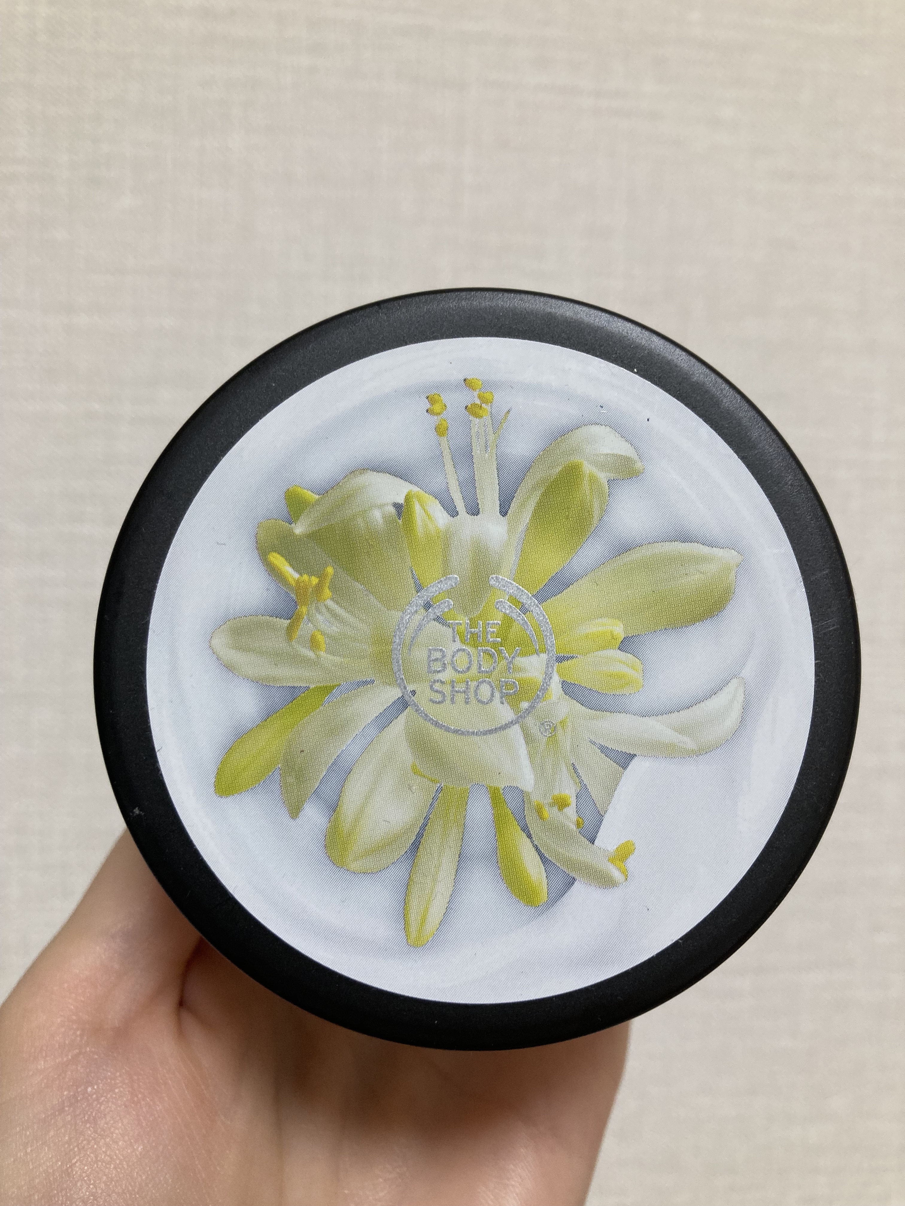 ボディヨーグルト MO/THE BODY SHOP/ボディローションを使ったクチコミ（2枚目）